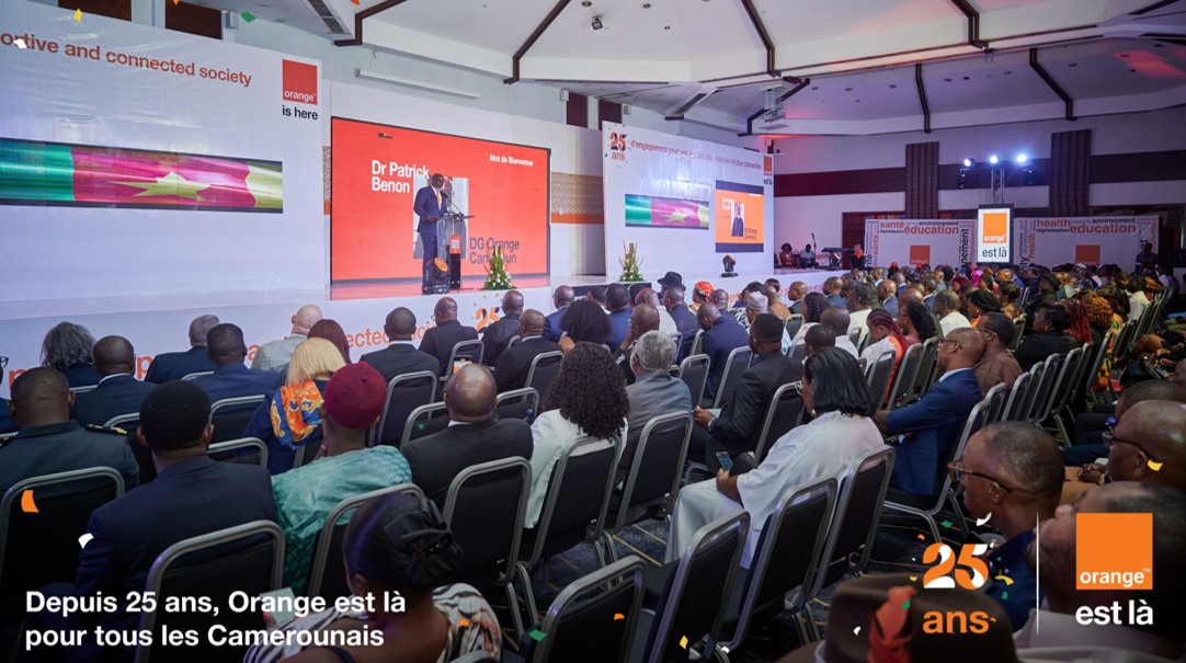 Orange est là depuis 25 ans avec ses clients - premium